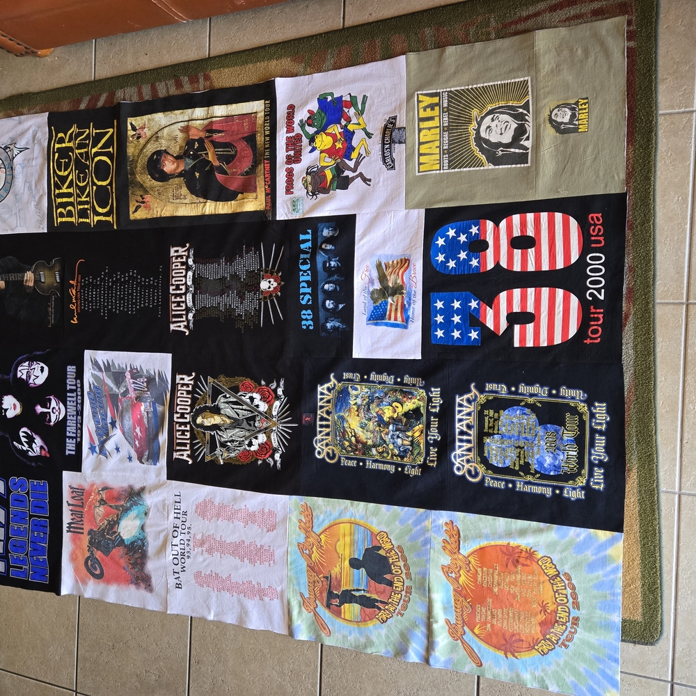 Custom T-Shirt Memory Quilt - Picture 3 of 16
